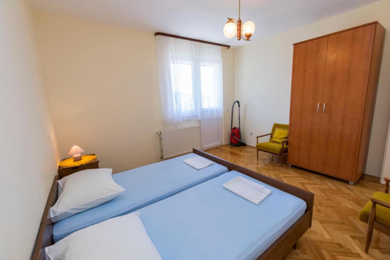 Apartment Hans Primošten Εξωτερικό φωτογραφία
