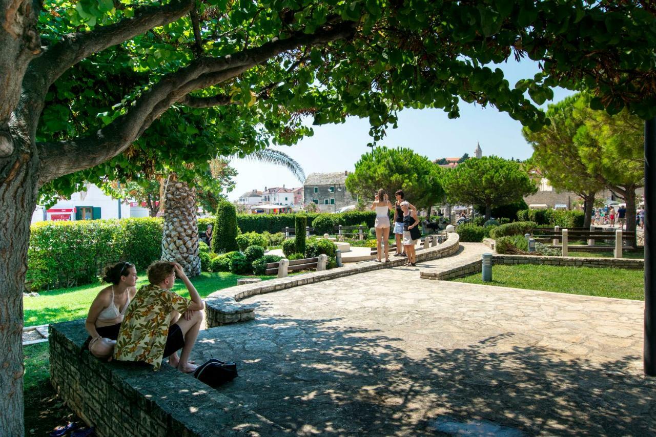 Apartment Hans Primošten Εξωτερικό φωτογραφία